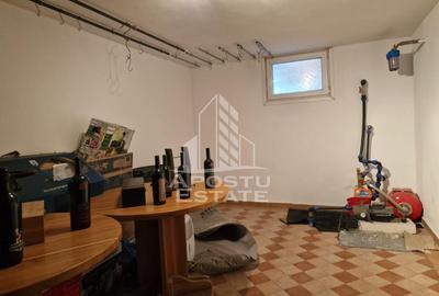 Vila cu terasa si piscina in Zadareni - 57