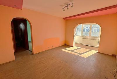 Apartament 3 camere Piata-Sud Bacău - 2