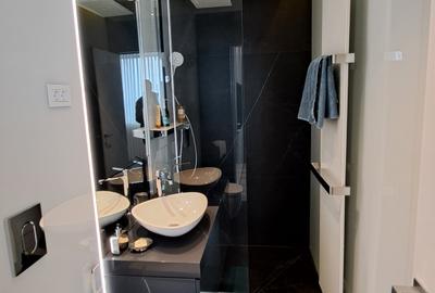 APARTAMENT 8 CAMERE CU SCARA INTERIOARA TIP LOFT -ULTRA LUX - 57
