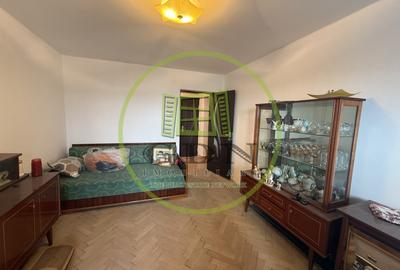 Apartament 3 camere, decomandat, 70.4 mp, Calea Bucuresti, Zona Institut - 2