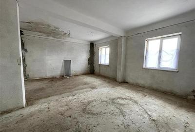 Cladire de vanzare  in zona Vest Tulcea - 1