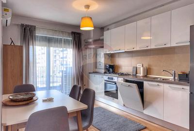 Apartament cu 2 camere semidecomandat, mobilat în Domenii