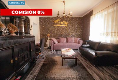 Casă cu 7 camere în Centrul Civic