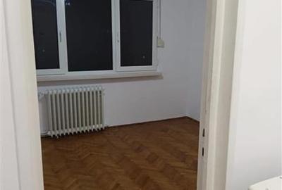 3 camere confort 1 et intermediar linga Punctele Cardinale - 4