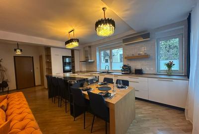 Duplex cu 3 camere în Aviatorilor