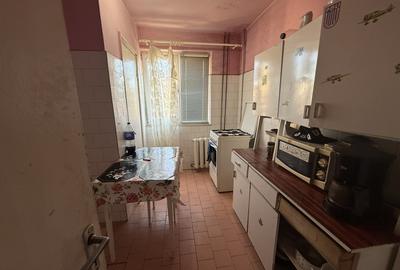 Apartament 2 camere, 50 mp utili, etaj 3 - Calea Sagului - 1