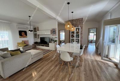 Apartament cu 3 camere decomandat, mobilat în Giroc