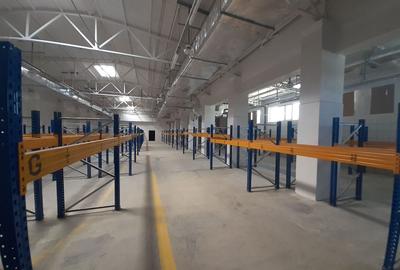 Hala 1336mp, in Pipera, in apropiere de giratoriu - 17