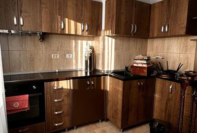 Apartament 2 camere et 1 zona Butoaie - 11
