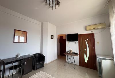 Calea Victoriei, Piata Victoriei mobilata, centrala termica de ap. libera - 3