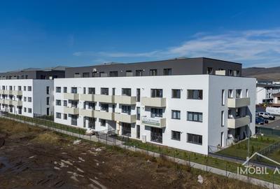 Apartament cu 3 camere  de inchiriat - 11