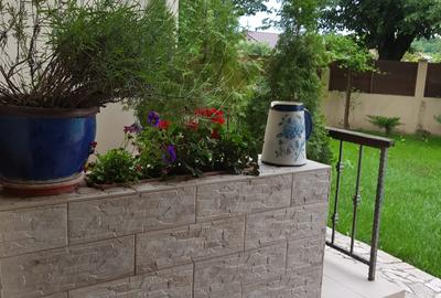 Silistea Snagovului,vila  2012, la cheie,  5 camere+ bucatarie vara, piscina - 5