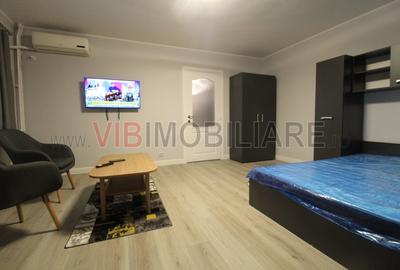 Piata Alba Iulia - Decebal - studio prima inchiriere - vedere bulevard - 15