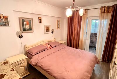 Apartament cu 3 camere decomandat, mobilat în Gară