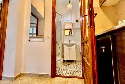 Casa + Spatiu Comercial  * Central * Brasov * - 11