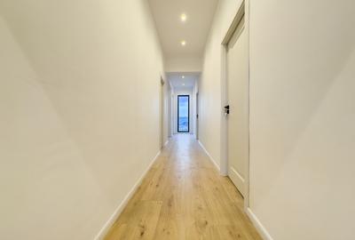 Casa la sol in Valu lui Traian, pe partea dreapta, ST 400mp - 9