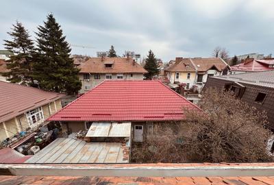 Apartament 2 camere - Domenii, etaj 2/2, centrala noua, curte, boxă, pod. - 36