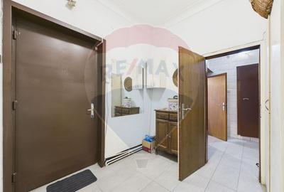 Apartament cu 4 camere și 3 bai, 130 mp, zona ultracentrală Victoriei - 13