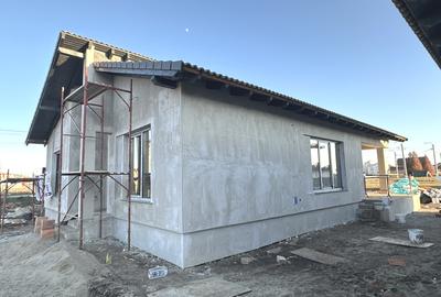 Casă individuală cu 4 camere în Micești