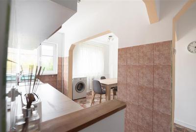 RECO Apartament 2 camere decomandat Rogerius etajul 3 - 4