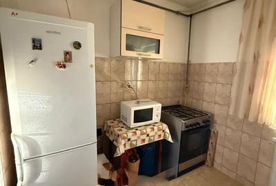 Vând apartament 2 camere - 2