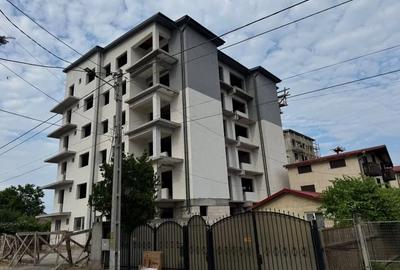 Garsonieră decomandată în Schitu