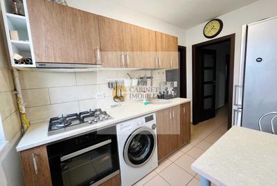 Apartament cu 2 camere decomandat, mobilat în Drumul Taberei