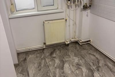 Apartament 3 camere confort 1 decomandat, etaj 7/10, Viziru 3. - 5