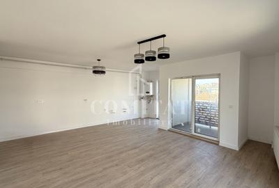 Apartament cu 3 camere decomandat în Dâmbul Rotund
