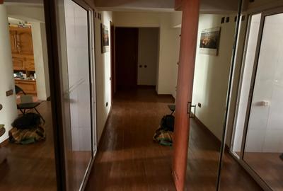 Apartament 4 Camere Decomandat – Zonă Centrală, Bd. Unirii - 6