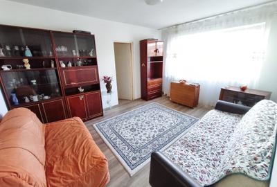 Apartament cu 2 camere nedecomandat în Malu Roșu
