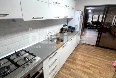 Casa 6 Camere in Paulesti - 11