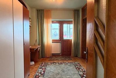 De vanzare apartament cu 4 cam dec. in Galati, piata Centrala, etaj5/7 - 7