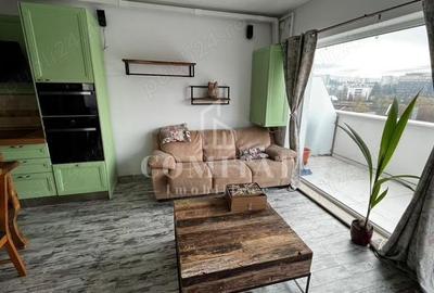 Apartament cu 3 camere semidecomandat, mobilat în Mărăști