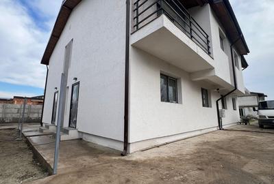 Casă P+E modernă, 2 dormitoare, balcon și pod – gata pentru noul tău început! - 1