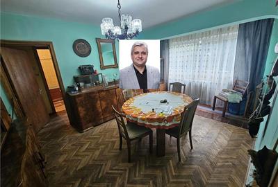 Apartament cu 4 camere semidecomandat, mobilat în Micro II