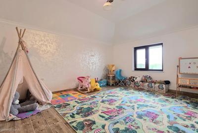 Vilă P+1 spațioasă – Năvodari, zona centrală - 14