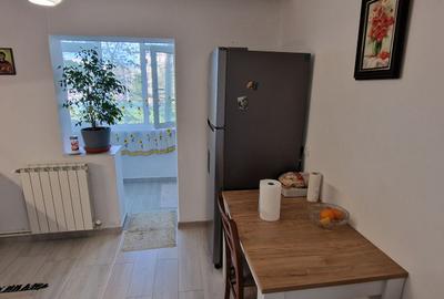 Poarta 6, 3 camere decomandate etajul 1. - 11