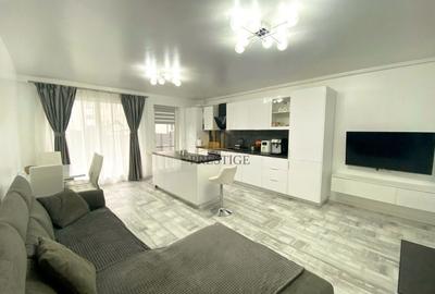 Apartament cu 3 camere decomandat, mobilat în Șelimbăr
