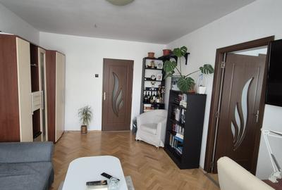 De vanzare ap. 2 camere, mobilat/utilat- zona Papiu - 1