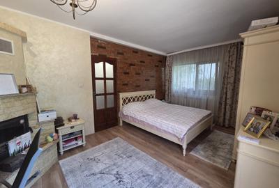 Vila P+1Et, 4 camere, mobilata, cu teren 550 mp de vanzare in zona Galati Nord - 13