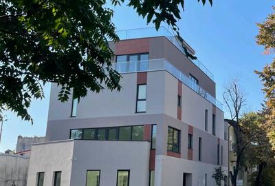 IMOBIL INTEGRAL: PRETABIL CLINICA/ BIROURI - 5 locuri de parcare in incinta - 1