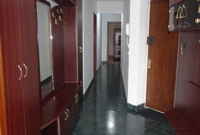 Bloc tip boutique, constr. 2000, parcare subterana si 2 intrari - 16