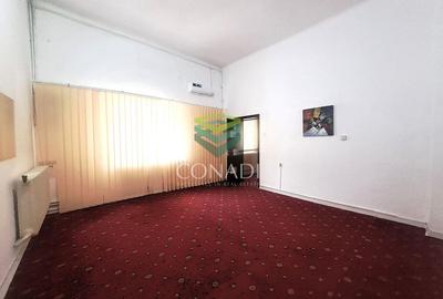 Piata Muncii, casa cu 4 camere de inchiriat,  149 mp utili/birouri - 4