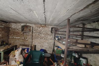Casa 4 camere libera la vanzare GHIMBAV - zona Garii - 20