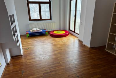 Vila singur curte, ideal scoala, gradinita - 12