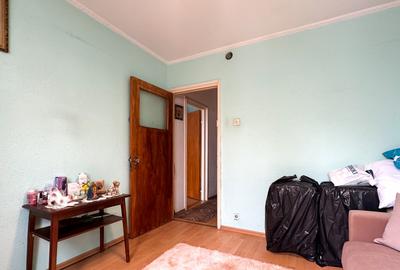 Apartamentul care te așteaptă să-l transformi în casa ta - 11