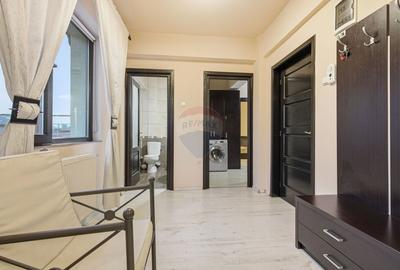 PENTHOUSE ULTRACENTRAL CU PRIVELISTE PANORAMICĂ | 3 CAMERE - 6