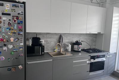 Apartament cu 2 camere decomandat, mobilat în Florești