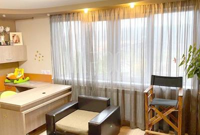Casa 8 camere de vanzare in Gheorghe Doja Oradea, Oradea - 5